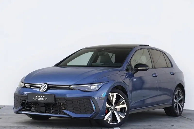 Volkswagen Golf (2025)