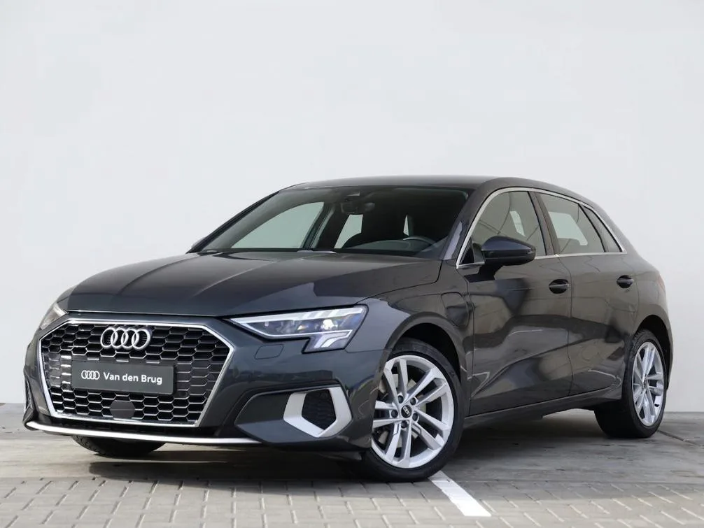 Audi A3 (2022) — foto 1