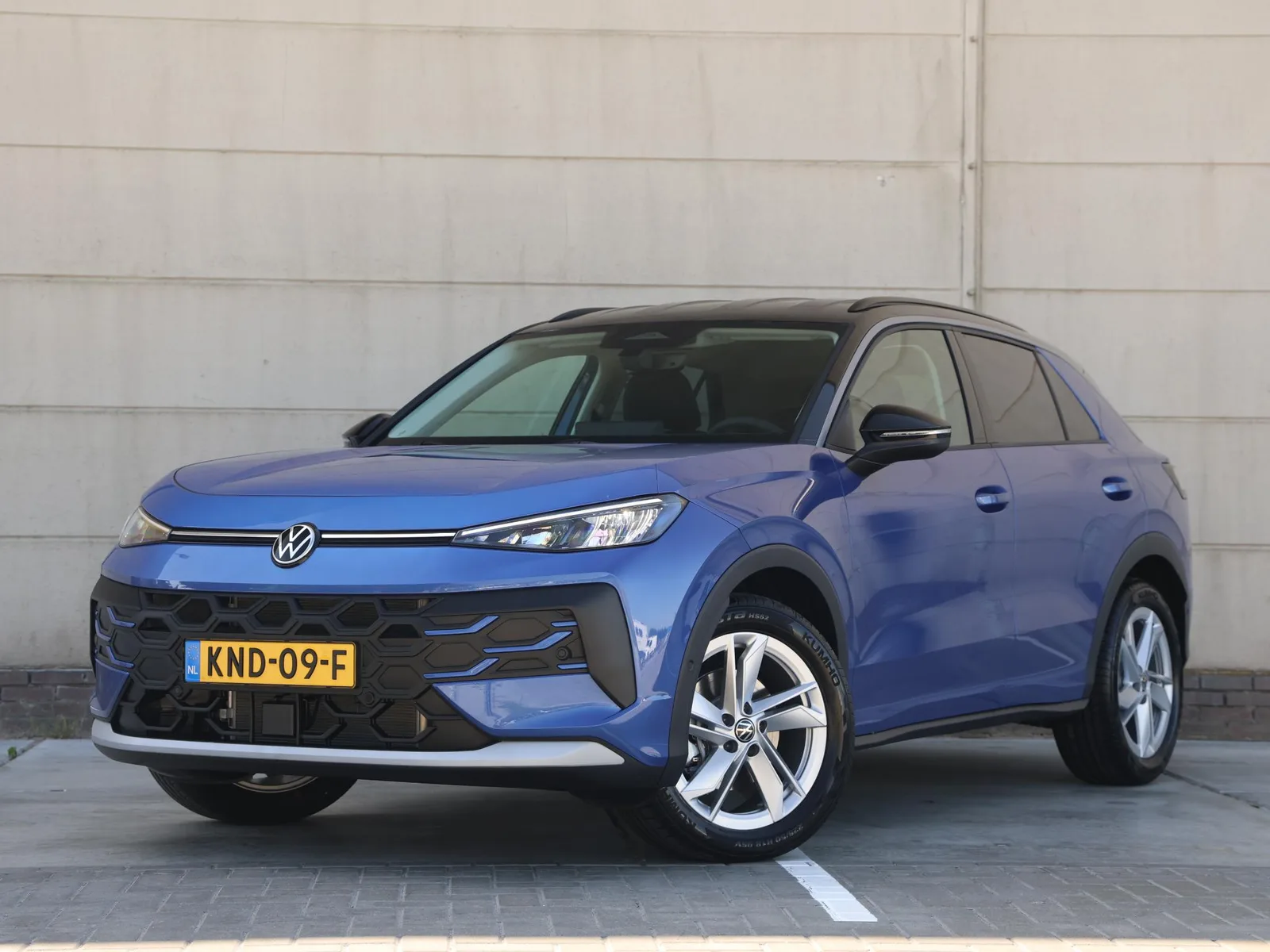 Volkswagen T-Roc (2026) — foto 1