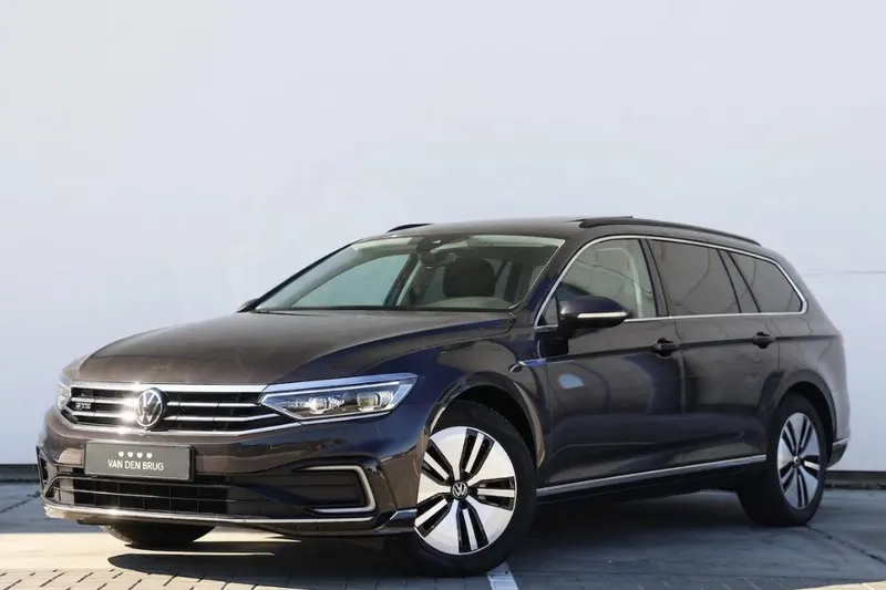 Volkswagen Passat (2022)