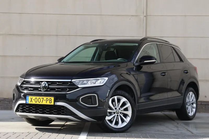 Volkswagen T-Roc (2024)