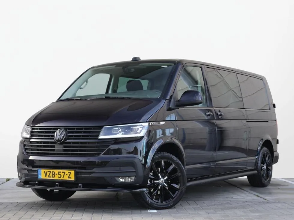 Volkswagen Transporter (2023) — foto 1