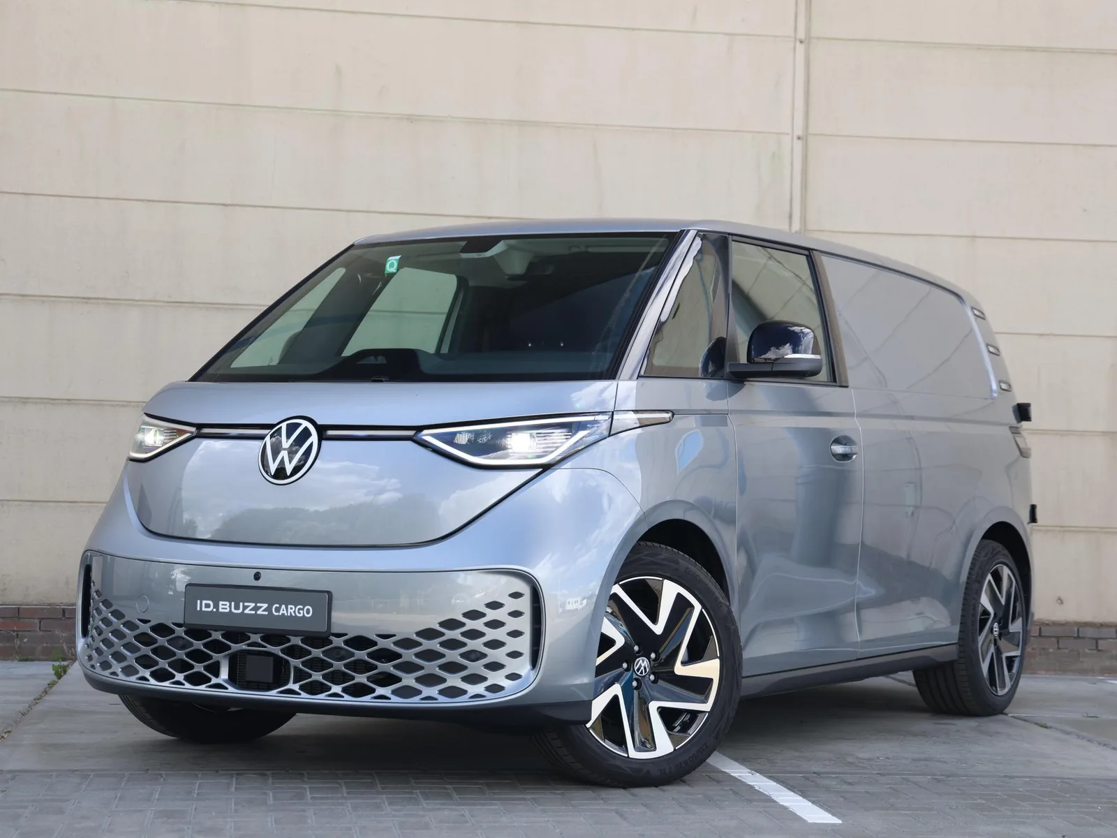 Volkswagen ID. Buzz (2026) — foto 1