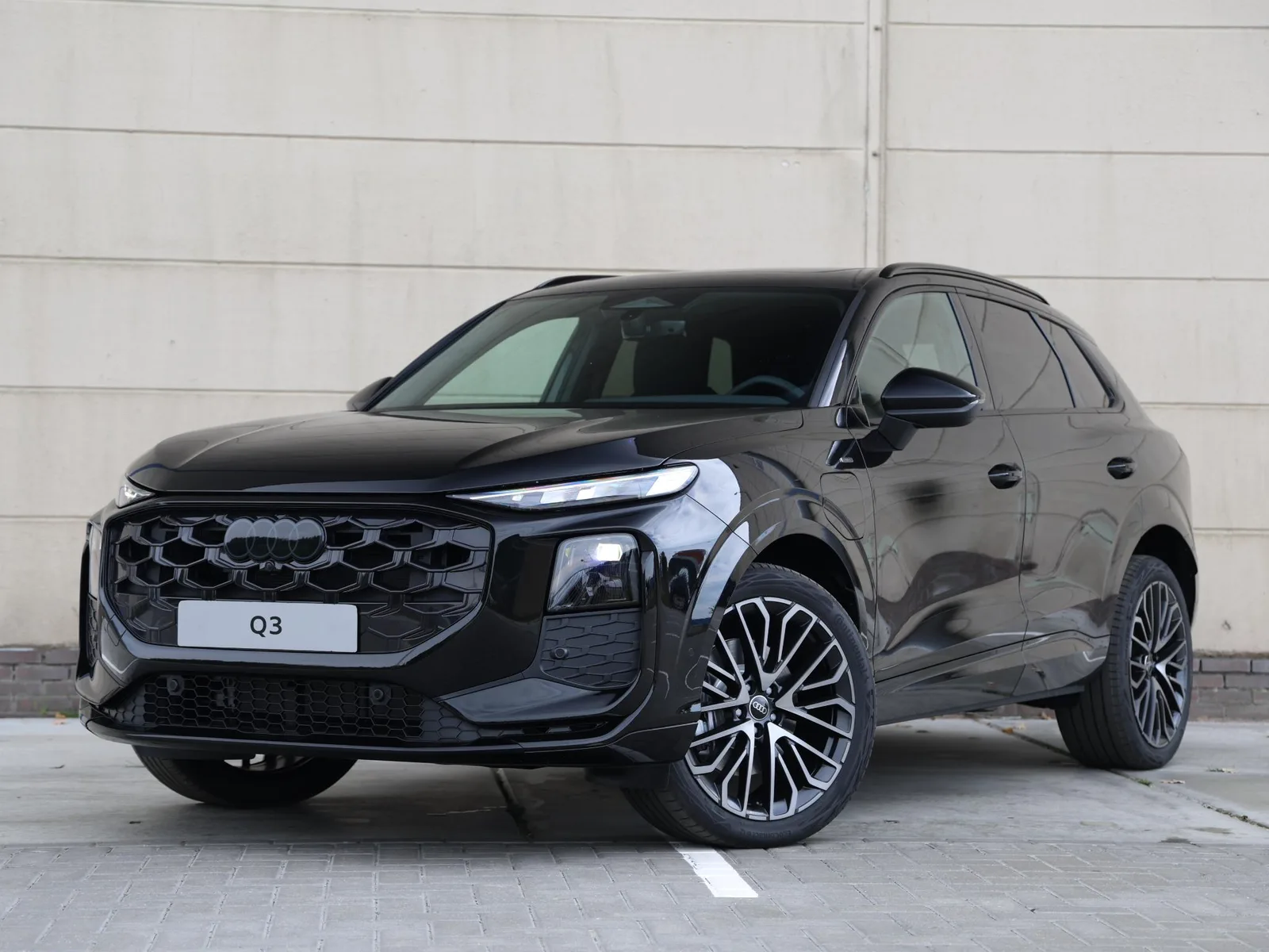 Audi Q3 (2026) — foto 1