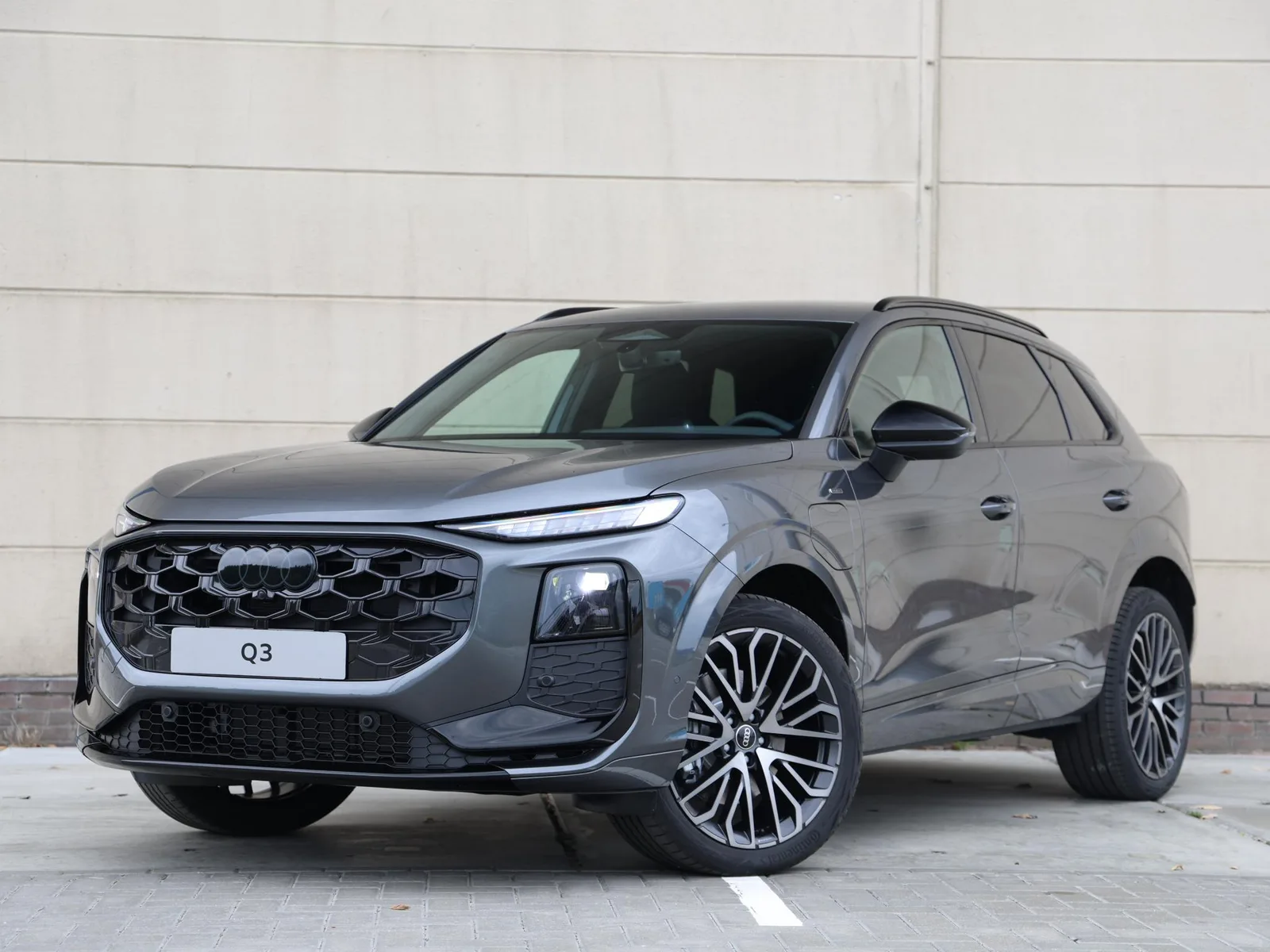Audi Q3 (2026) — foto 1