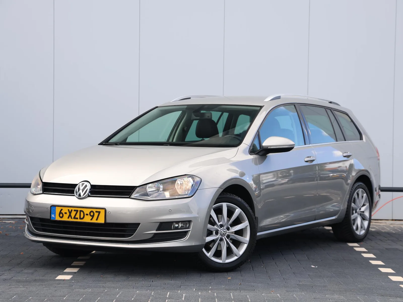 Volkswagen Golf (2014) — foto 1