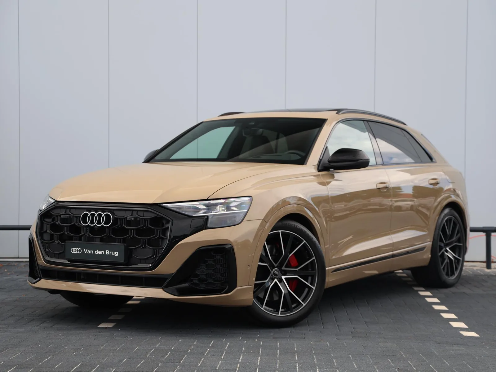 Audi Q8 (2025) — foto 1