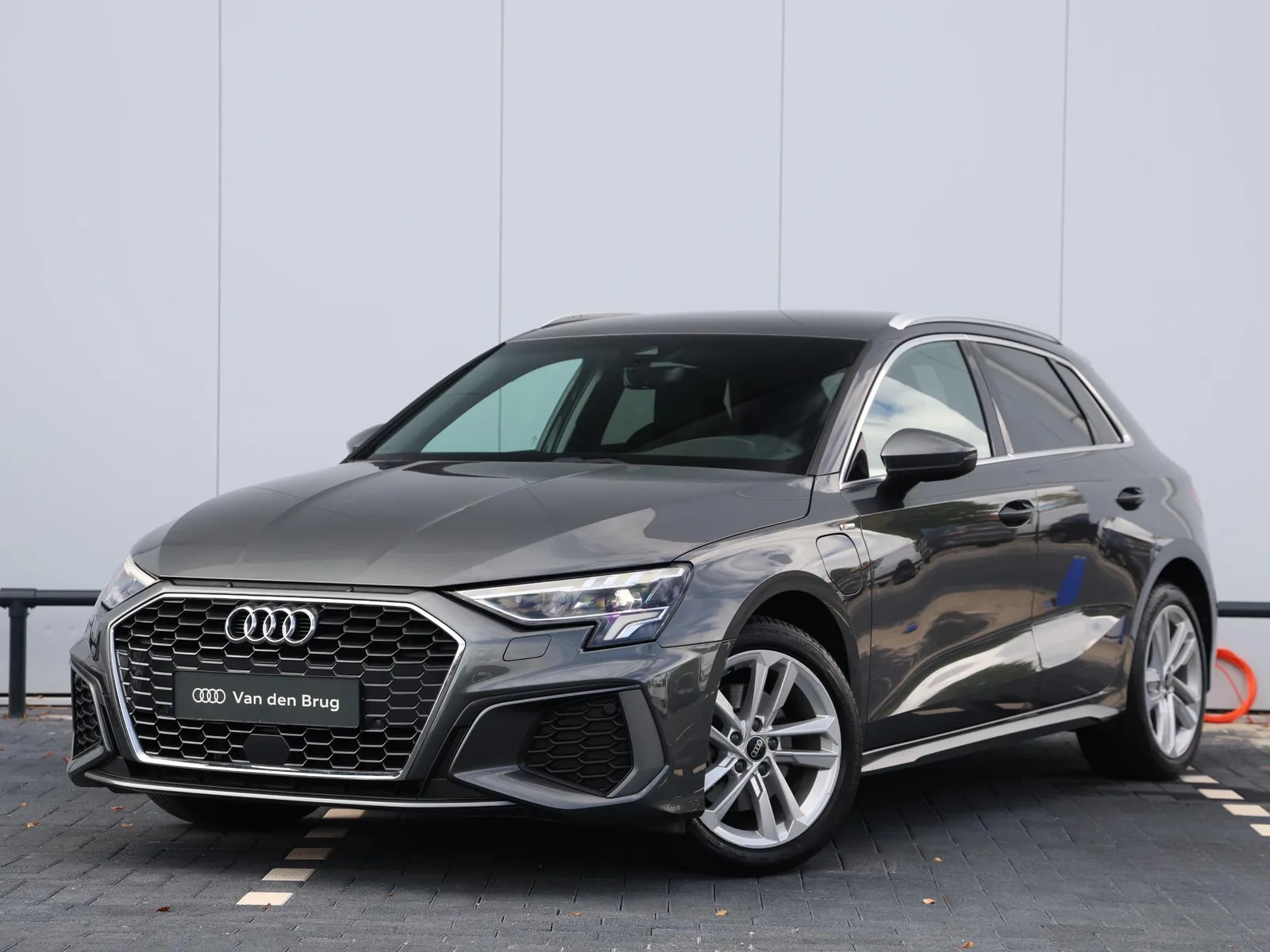 Audi A3 (2023) — foto 1