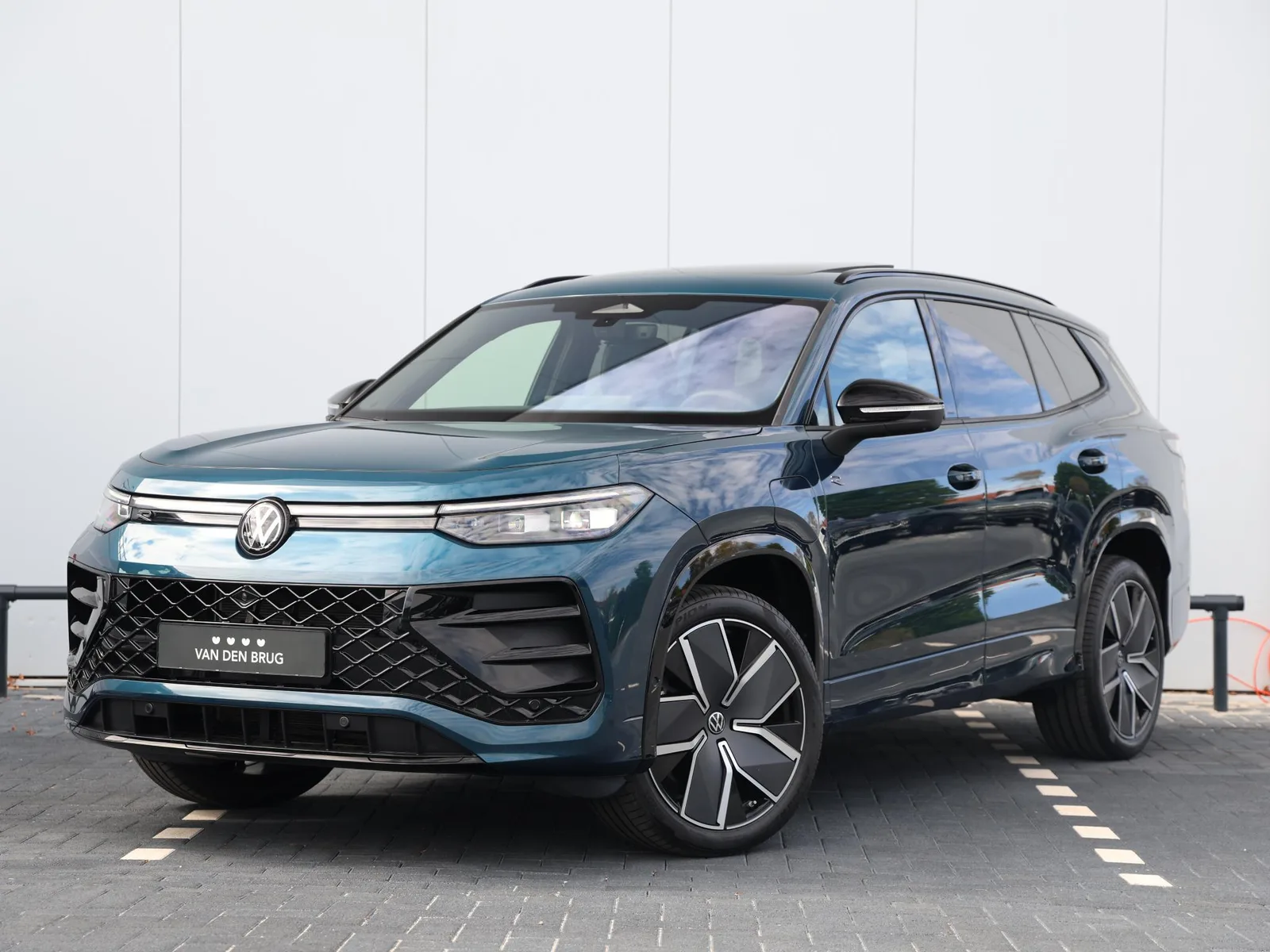 Volkswagen Tayron (2025) — foto 1