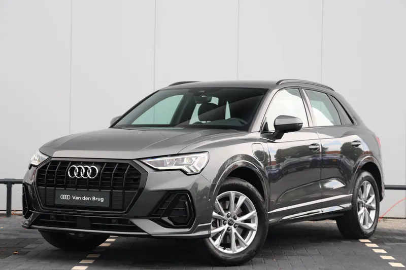Audi Q3 (2024)
