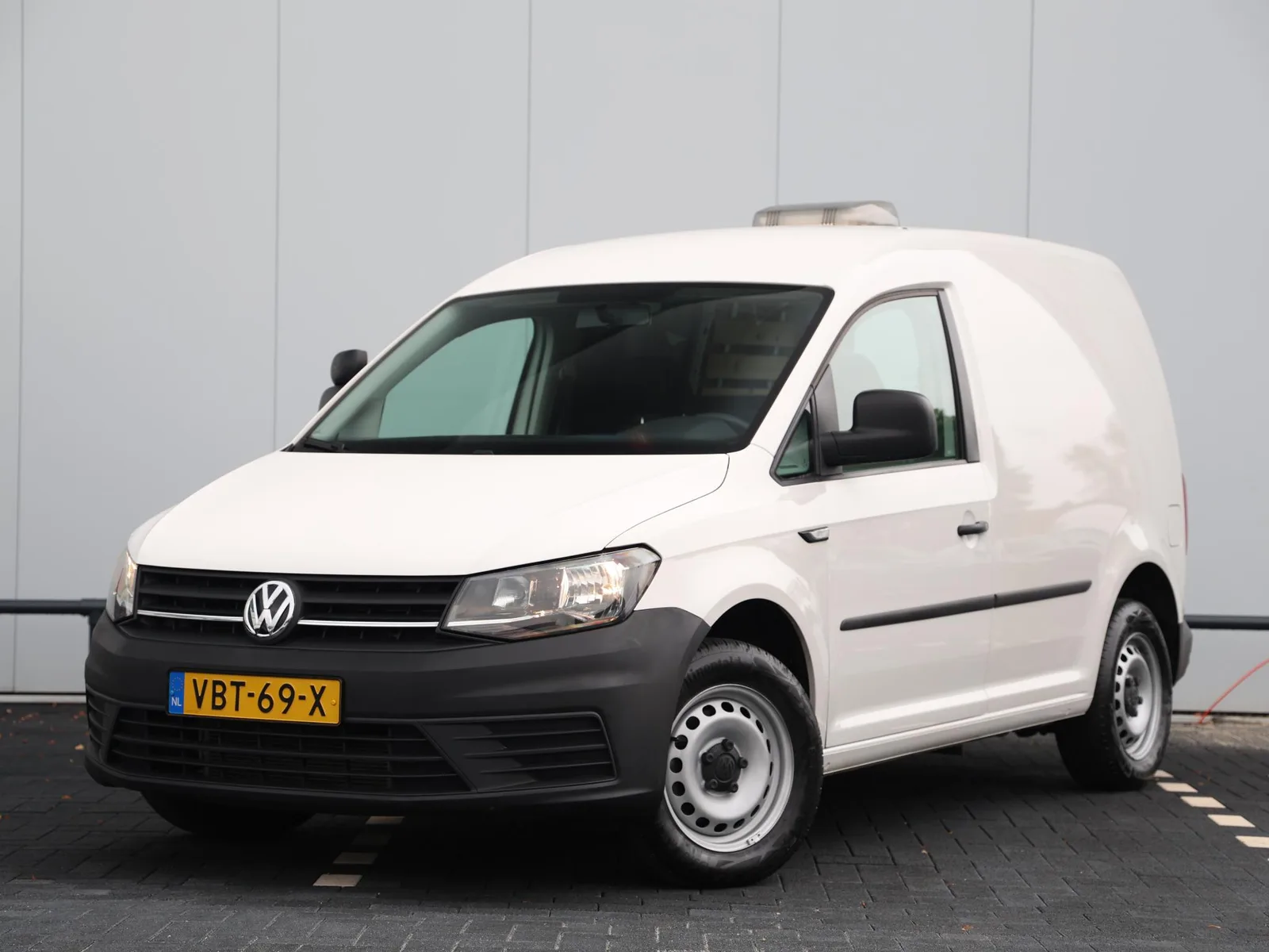 Volkswagen Caddy (2019) — foto 1