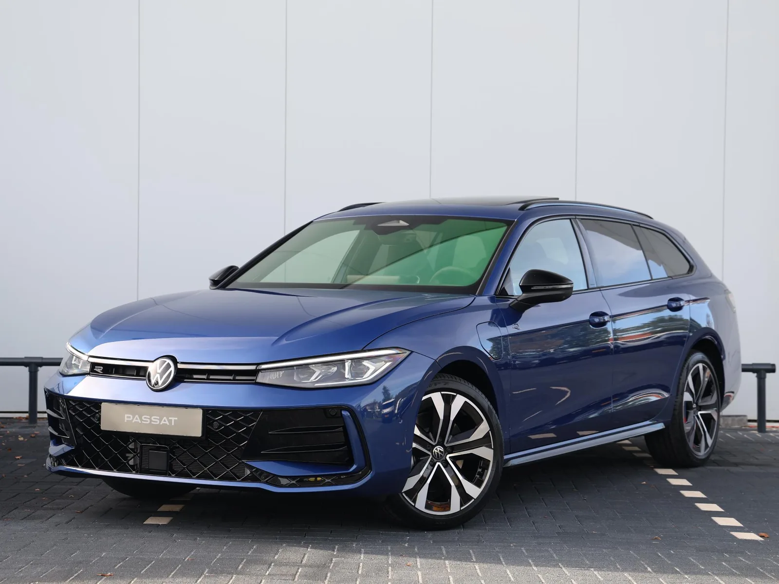 Volkswagen Passat (2026) — foto 1