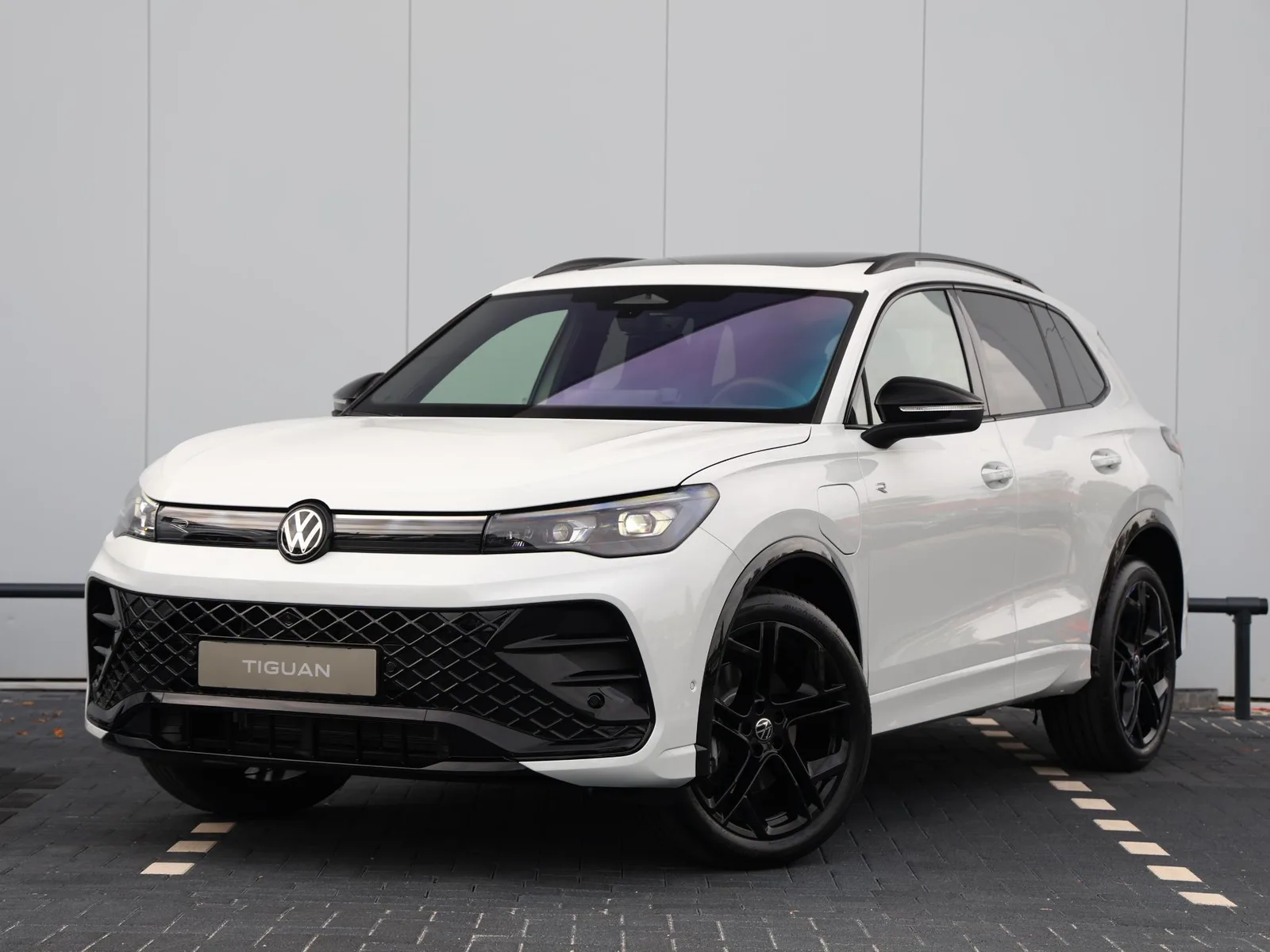 Volkswagen Tiguan (2026) — foto 1