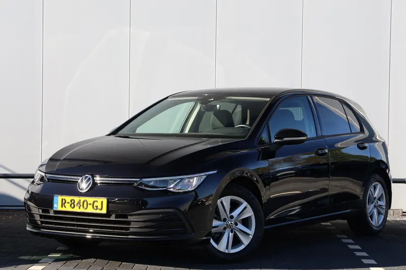 Volkswagen Golf (2021)