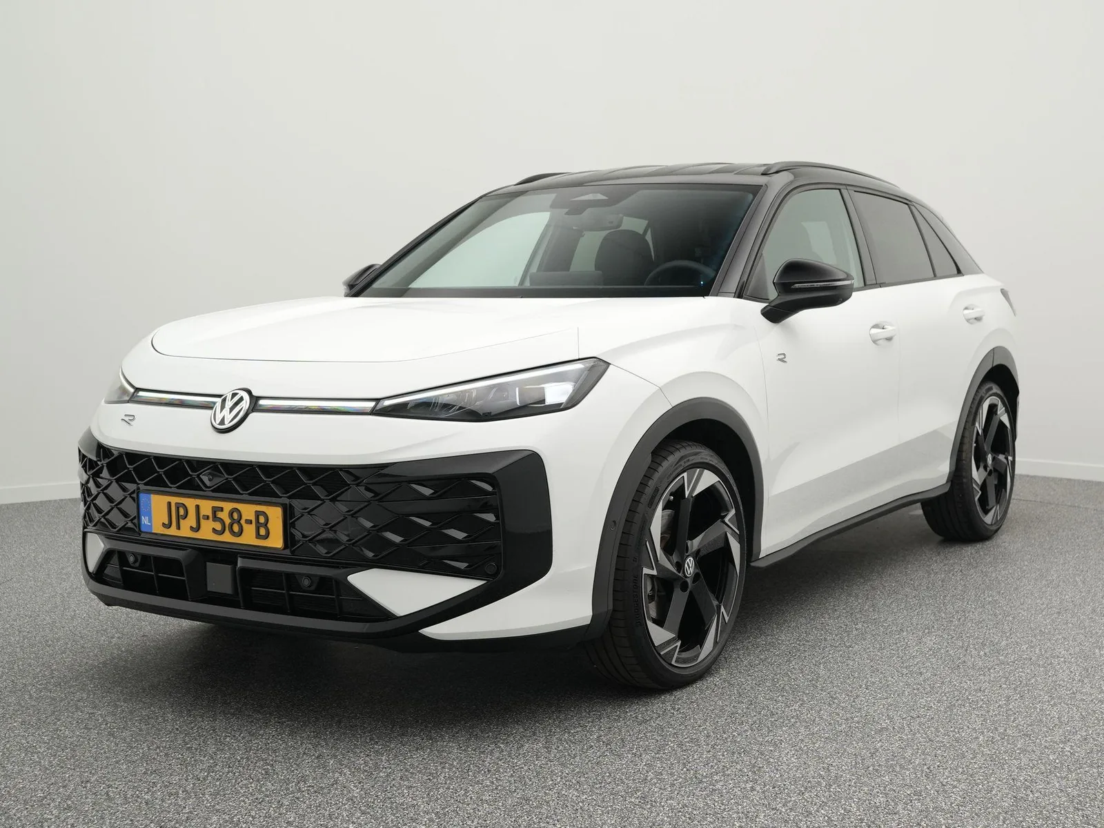 Volkswagen T-Roc (2025) — foto 1