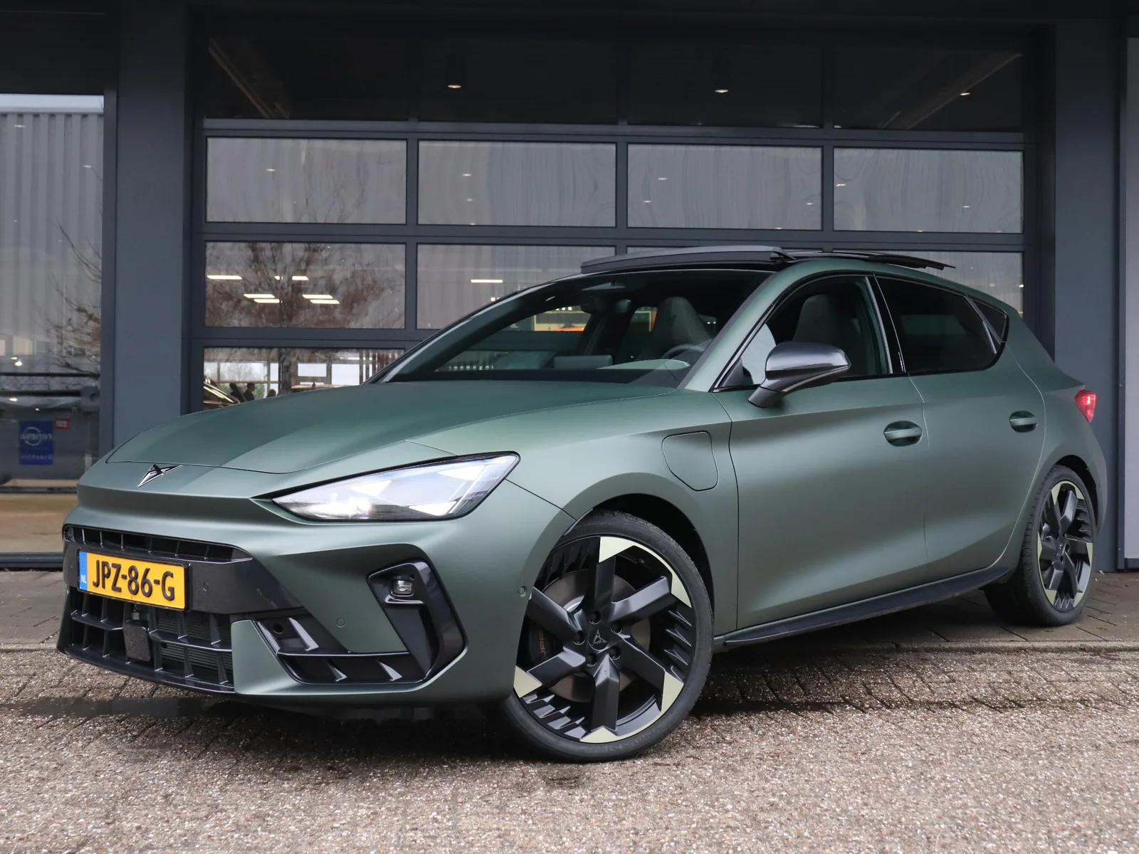 CUPRA Leon (2026) — foto 1