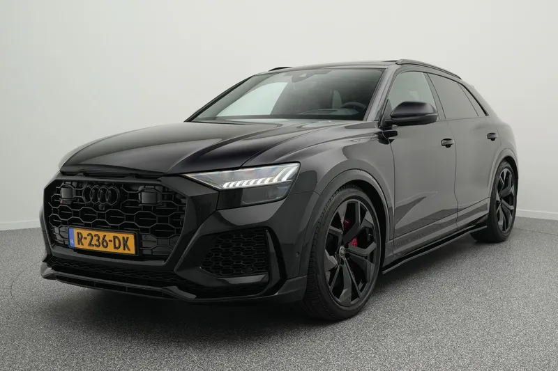 Audi RSQ8 (2022)