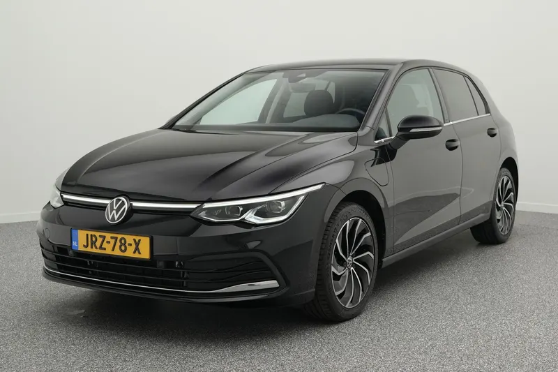 Volkswagen Golf (2021)