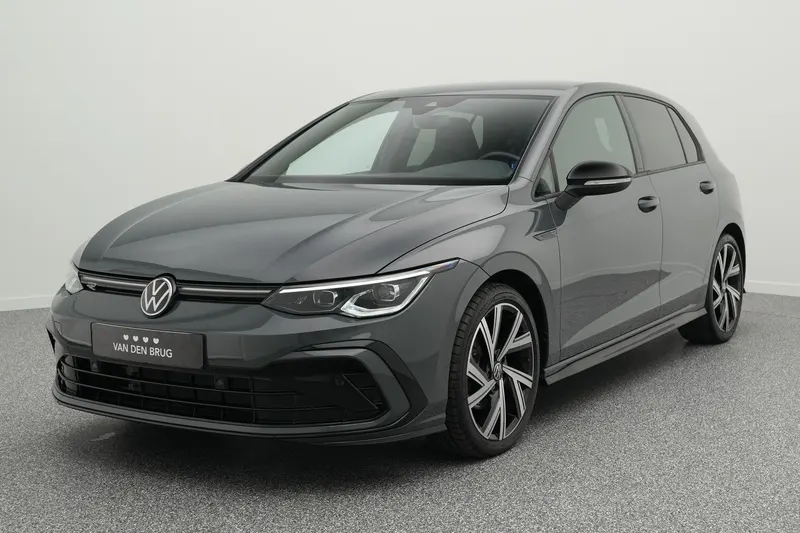 Volkswagen Golf (2023)