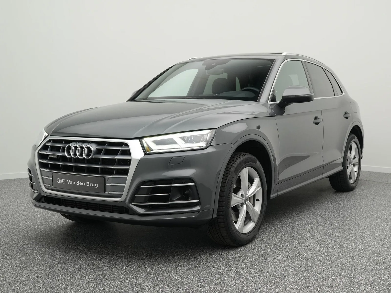 Audi Q5 (2020) — foto 1