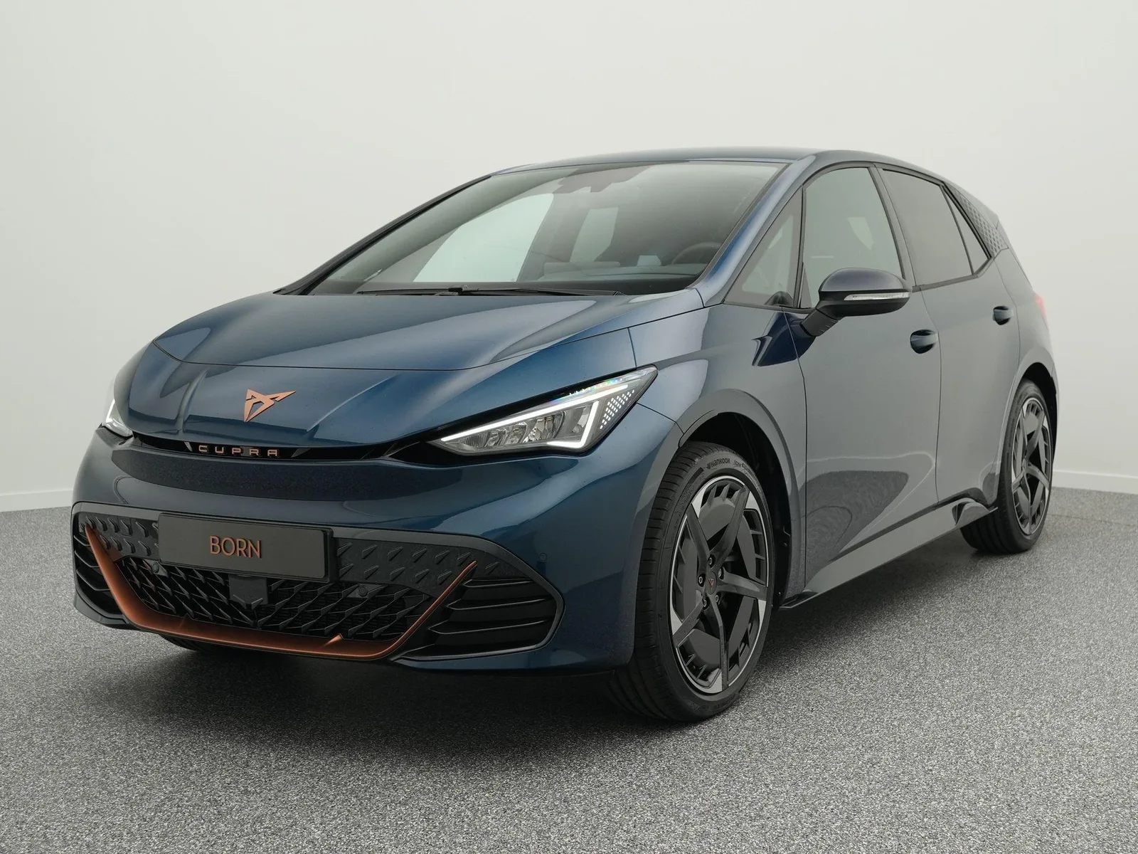 CUPRA Born (2026) — foto 1