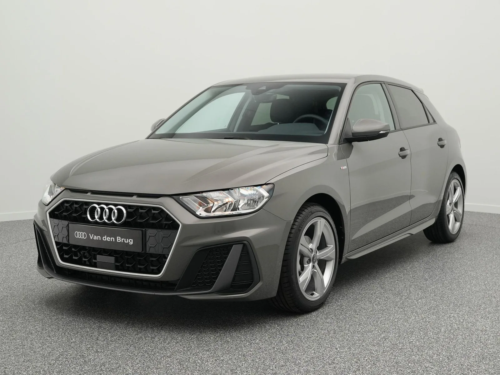 Audi A1 (2025) — foto 1