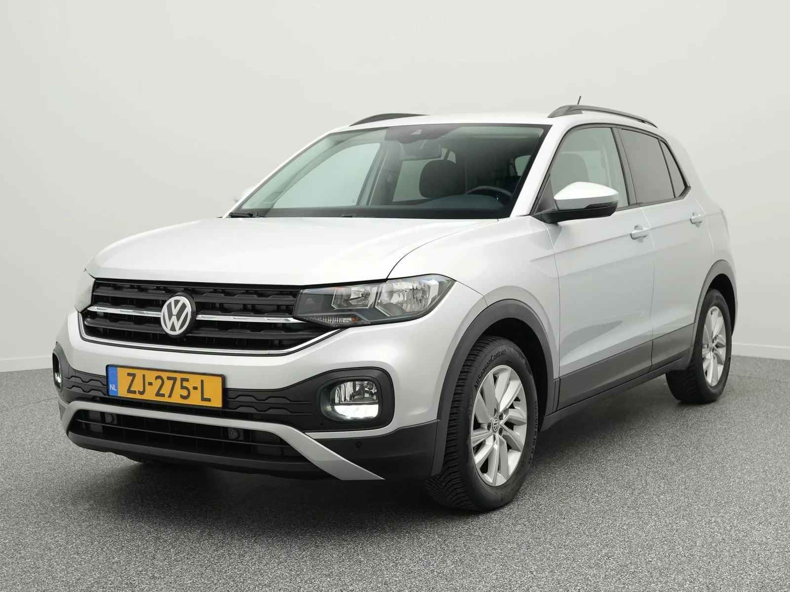 Volkswagen T-Cross (2019) — foto 1