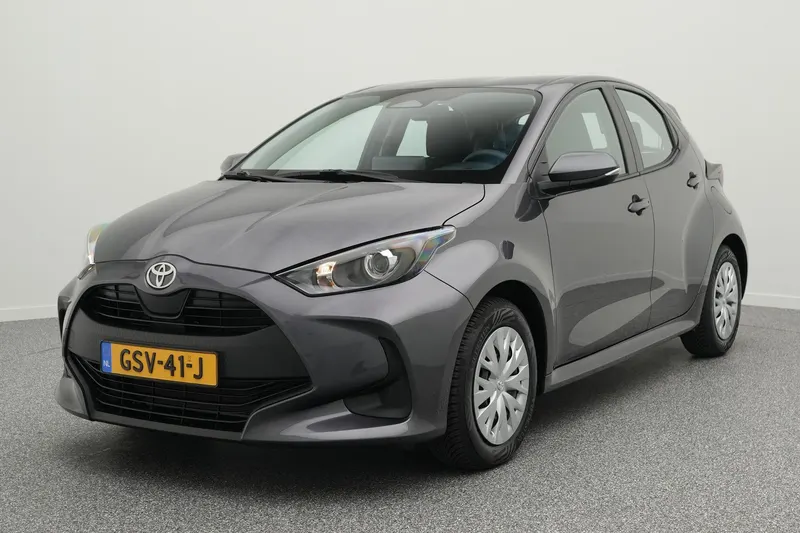 Toyota Yaris (2024)