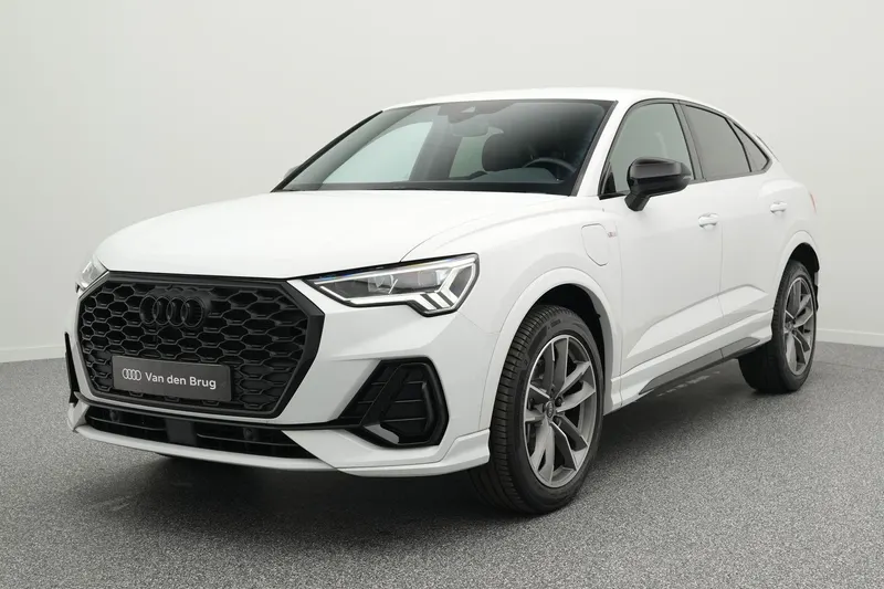 Audi Q3 (2023)