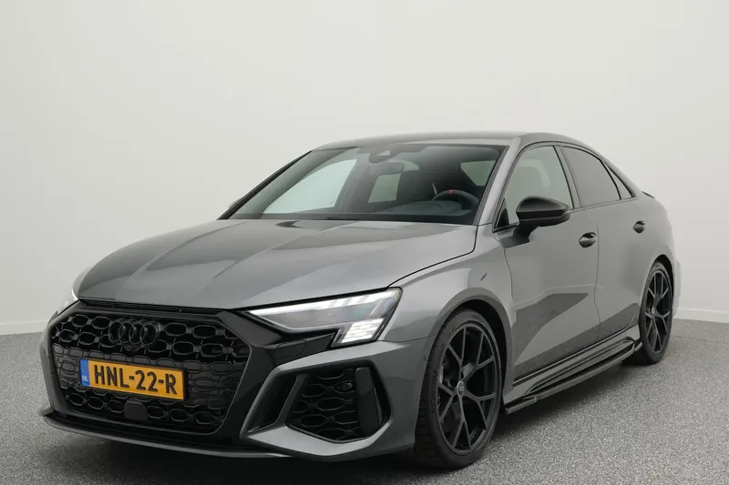 Audi RS3 (2021)