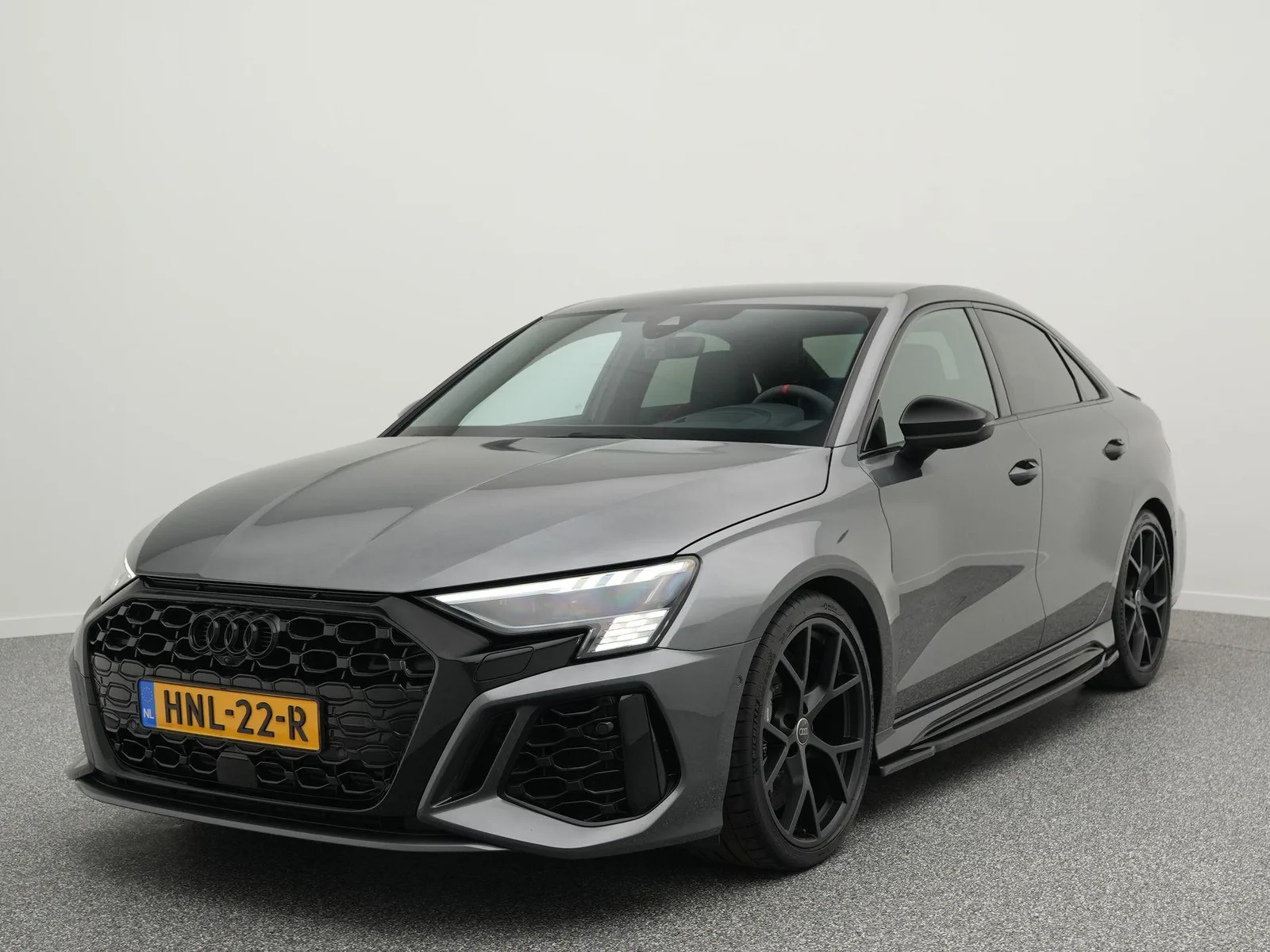 Audi RS3 (2021) — foto 1