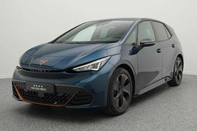 CUPRA Born (2022)