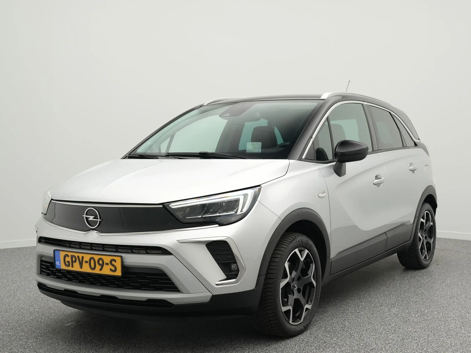 Opel Crossland (2023) — foto 1