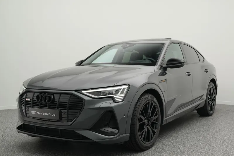 Audi e-tron (2023)