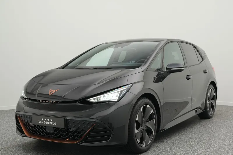 CUPRA Born (2023)