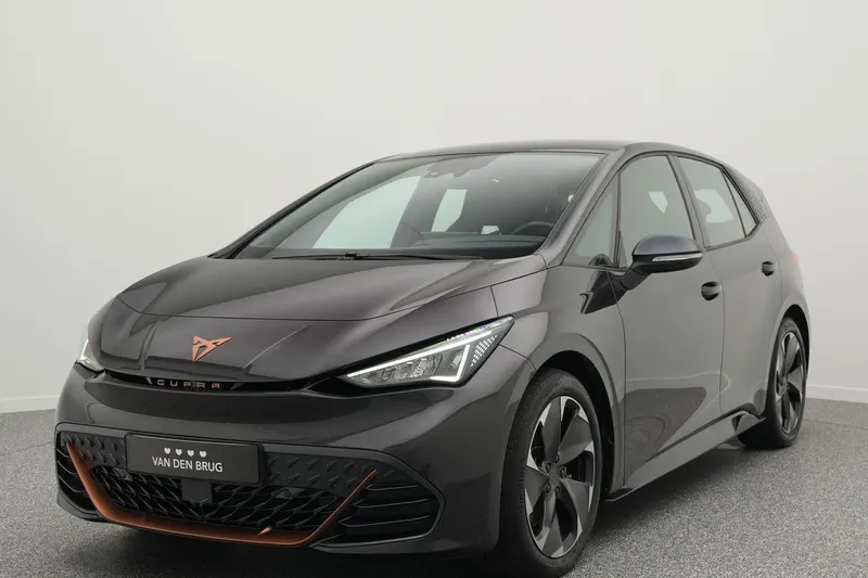 CUPRA Born (2023)