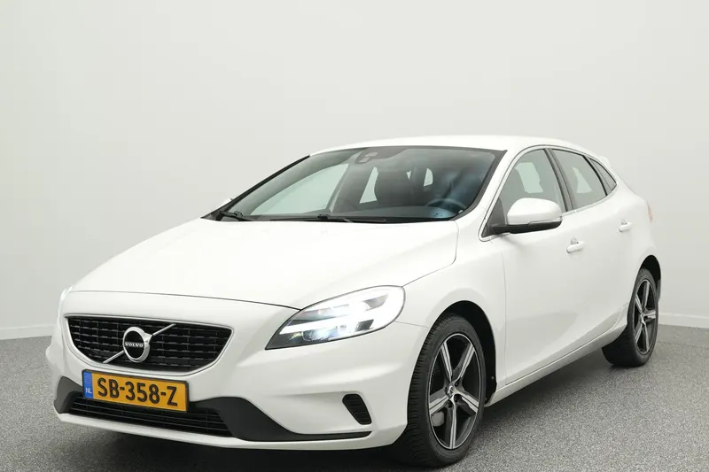Volvo V40 (2018)