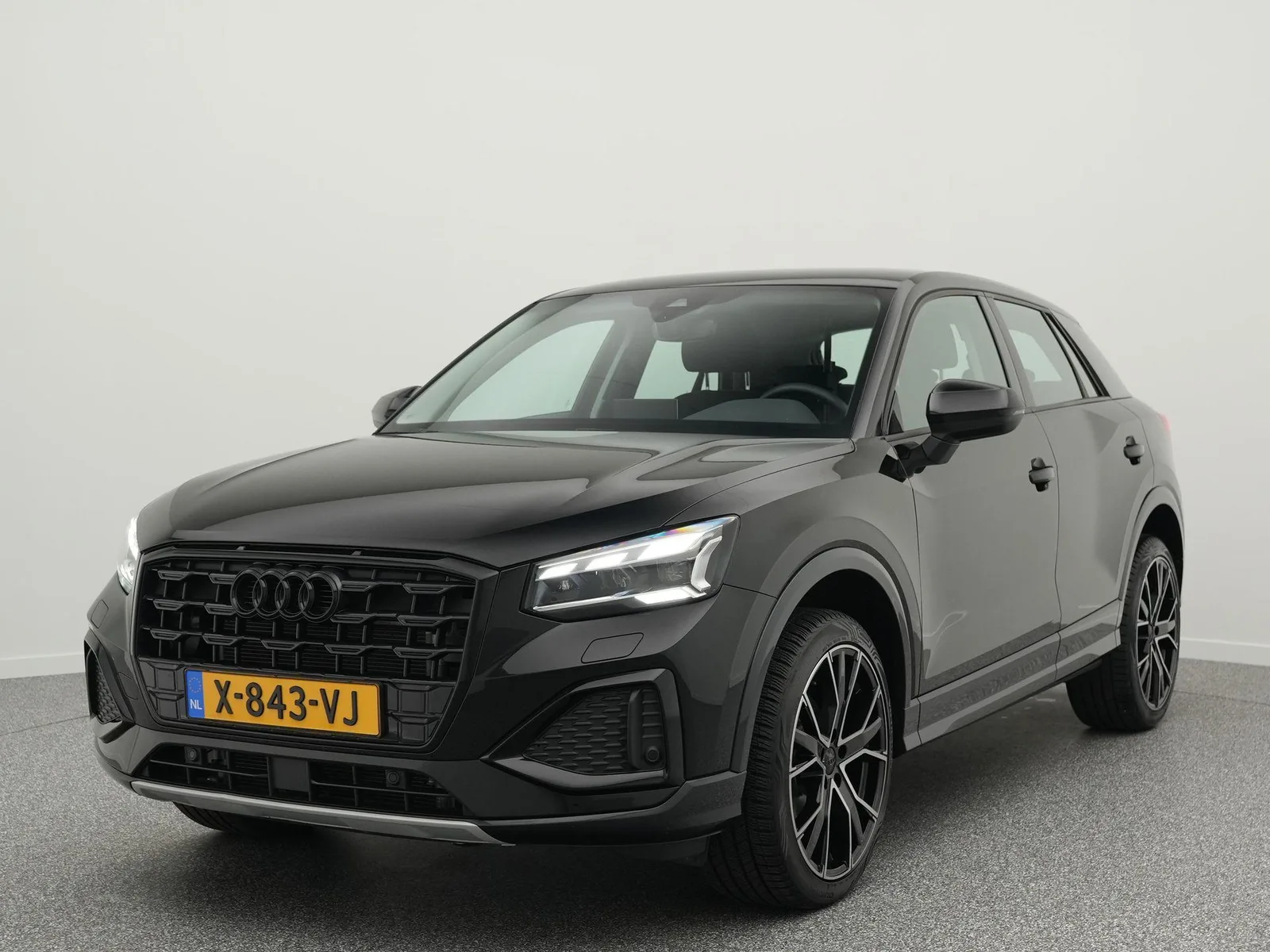 Audi Q2 (2023) — foto 1