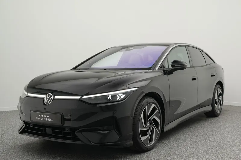 Volkswagen ID.7 (2023)