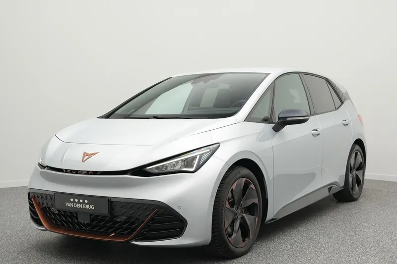 CUPRA Born (2022)