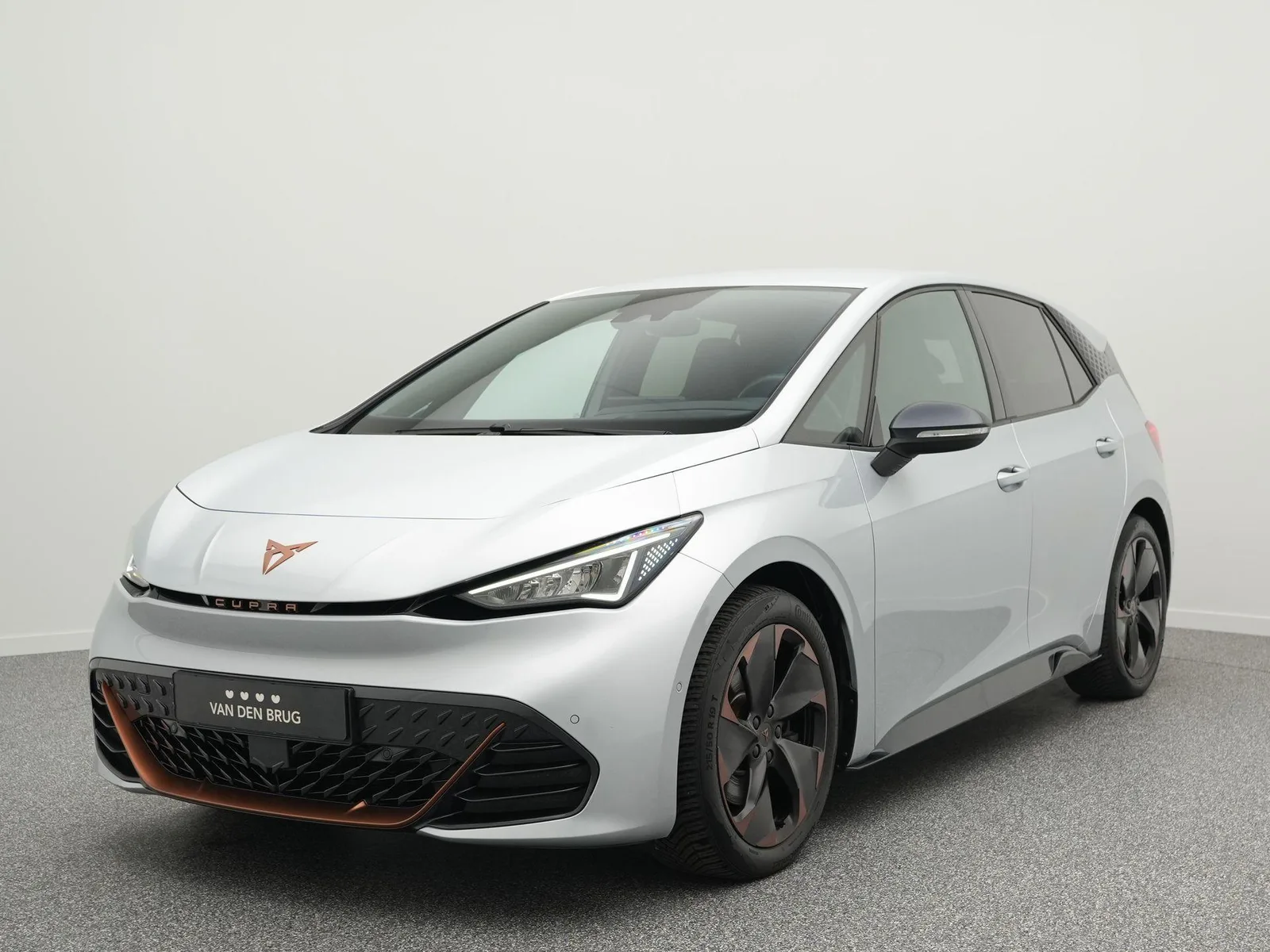 CUPRA Born (2022) — foto 1