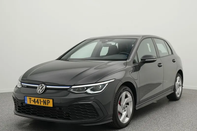 Volkswagen Golf (2021)