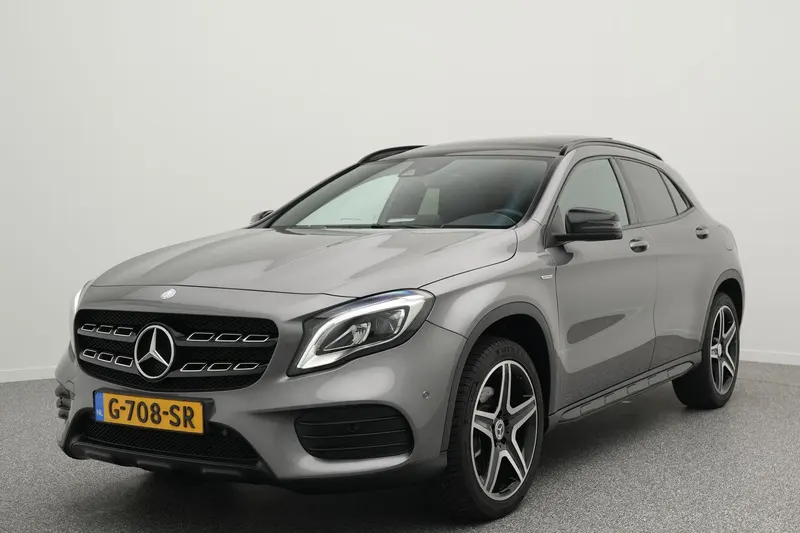 Mercedes-Benz GLA (2017)