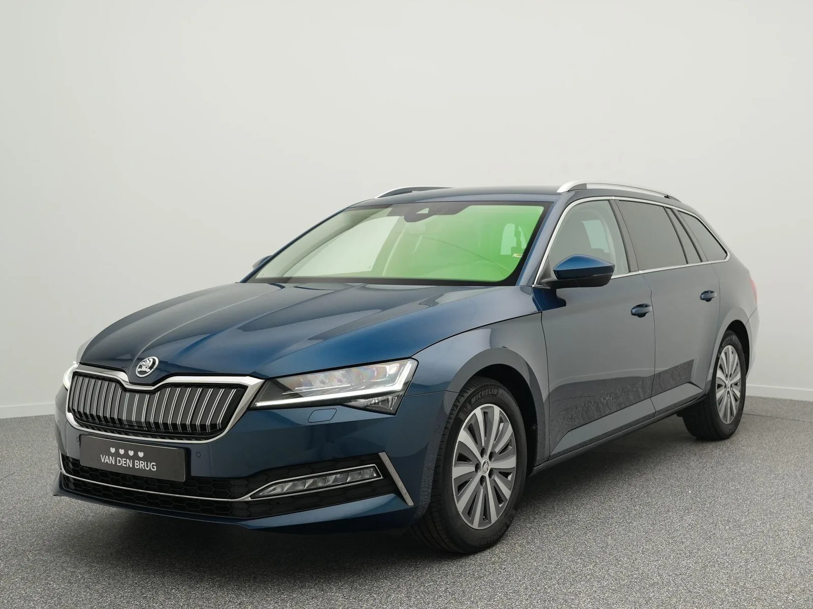 Škoda Superb (2022) — foto 1