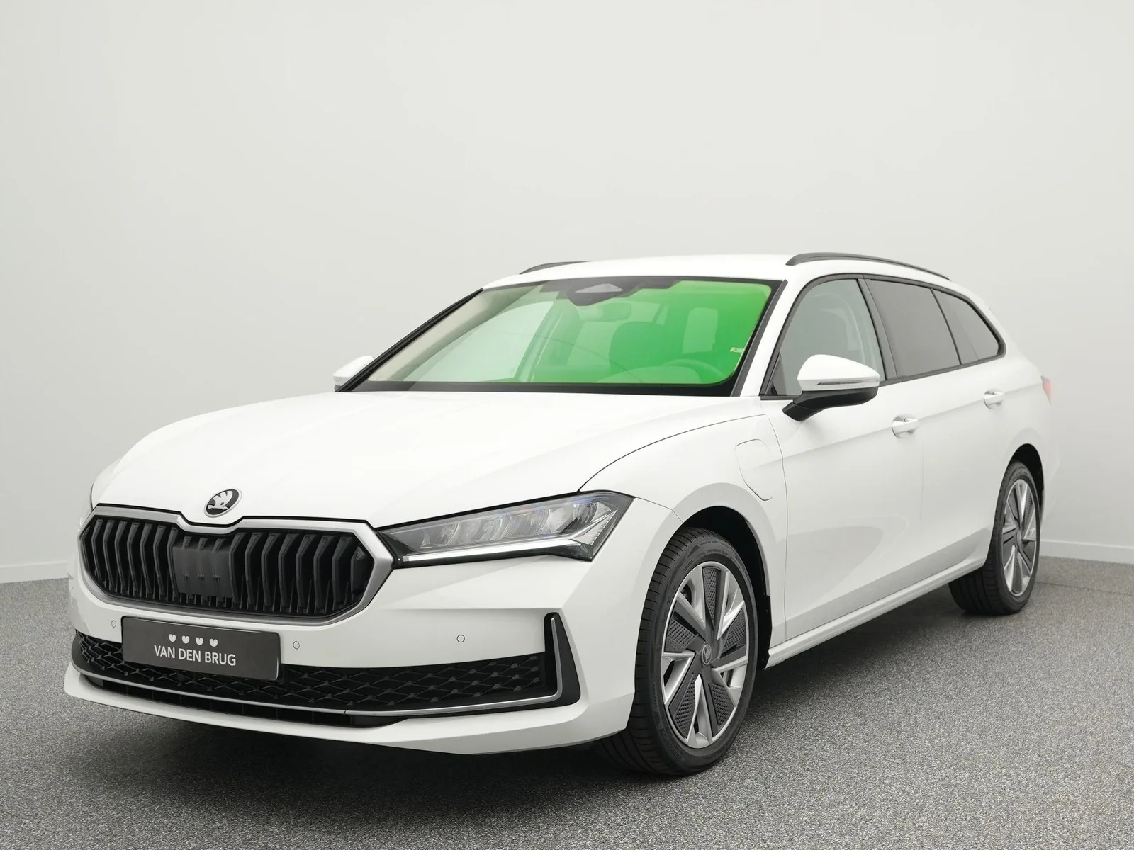 Škoda Superb (2025) — foto 1
