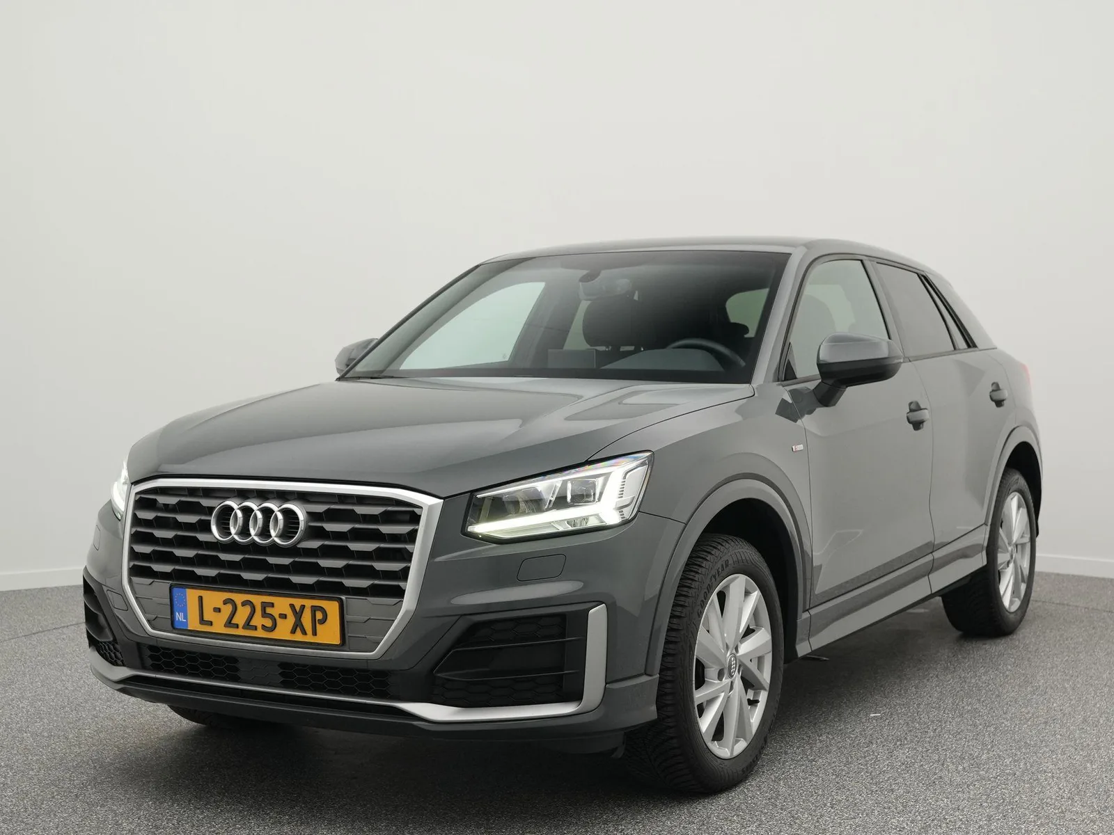 Audi Q2 (2020) — foto 1