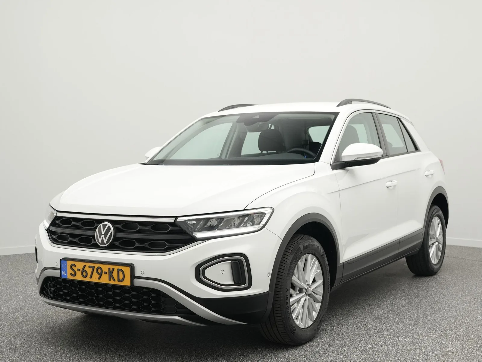 Volkswagen T-Roc (2022) — foto 1