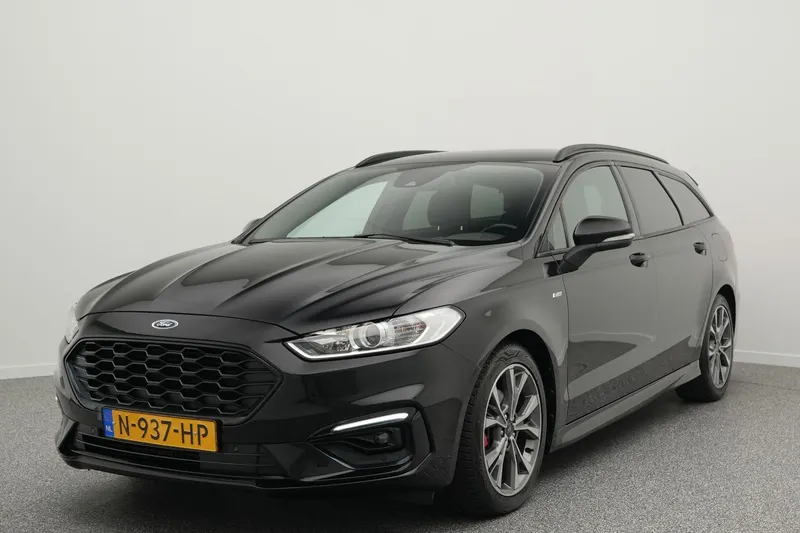 Ford Mondeo (2021)