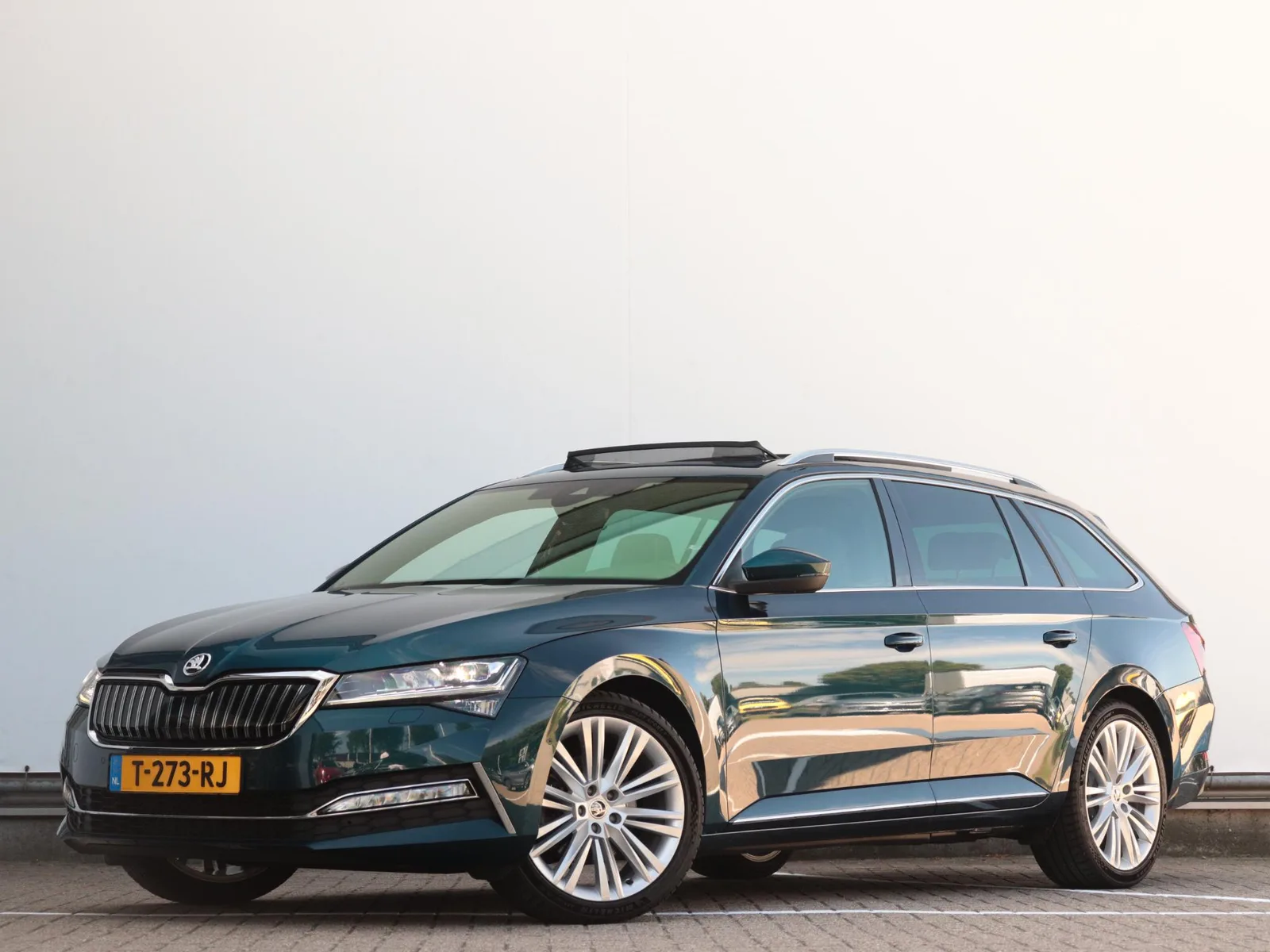 Škoda Superb (2020) — foto 1