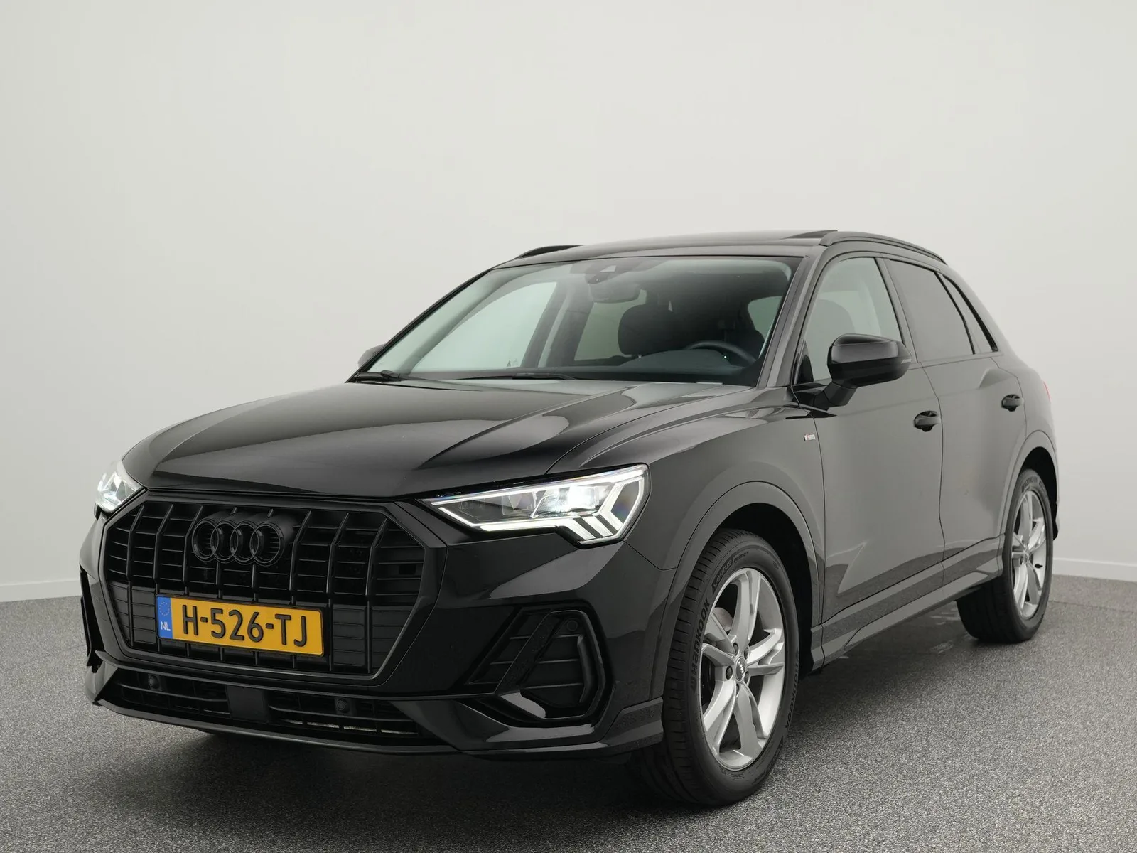 Audi Q3 (2019) — foto 1
